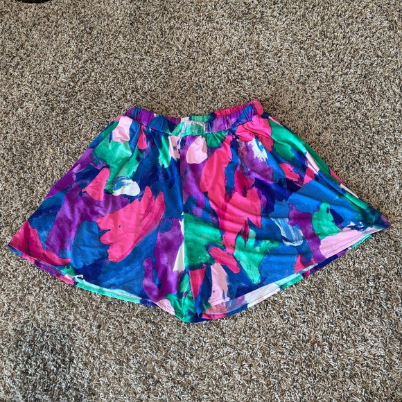 Short Set - Picture 6 of 7